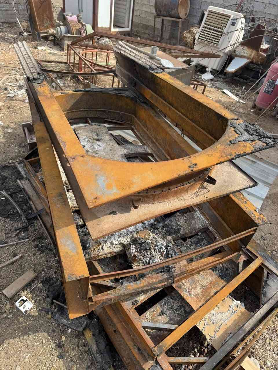 سلام عليكم كوم حديد للبيع ***********
