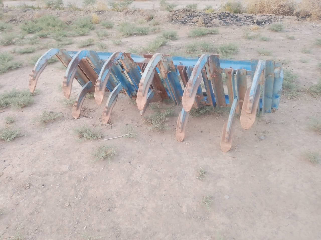 السلام عليكم عربانه حداديه فدان محور خرماشه للبيع ديالئ  قريب ققرتبه  لتواصل والاستفسا اتصل ع رقم ***********
