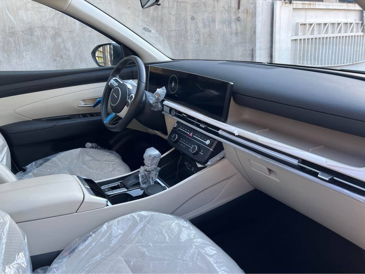 توسان فول 2025 كفاله ماشيه 13 السعر 240 وبيه مجال بسيط مكان بغداد *********** بغداد, العراق
