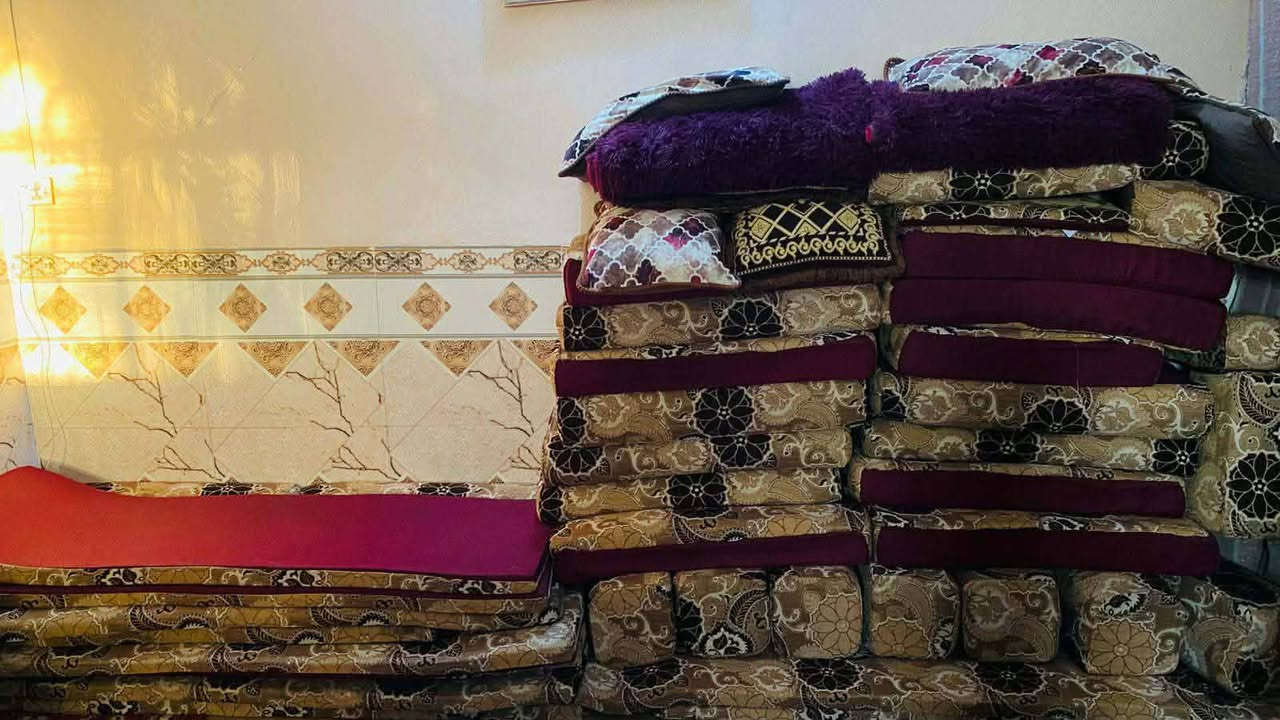 ديوان للبيع جديد والله ونضيف ١٤ متر


**إذا كنت صاحب هذا الإعلان وتريد حذفه لأي سبب، رجاءا أرسل رسالة إلى الدعم الفني**
