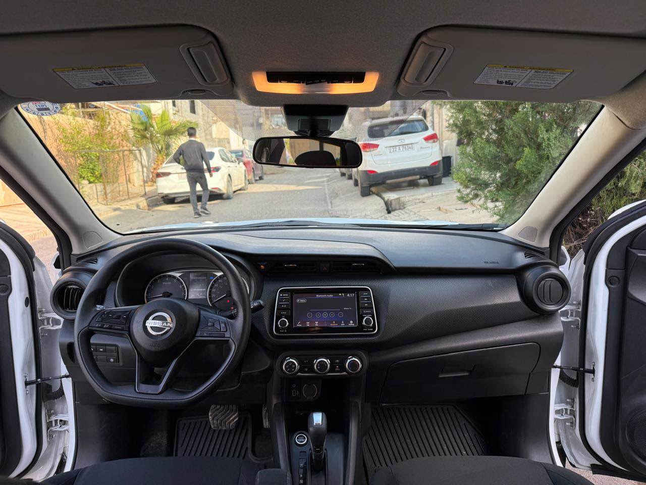 Nissan kicks 2024
مواسەفات S
١٨٠٠٠ هەزار رۆیشتیە 
گێر و مەکینە بەشەرت 
٤ پارچەی هەیە 
فەحسی مرورو هەزەی بۆ کرایە 
*********** أربيل, العراق
