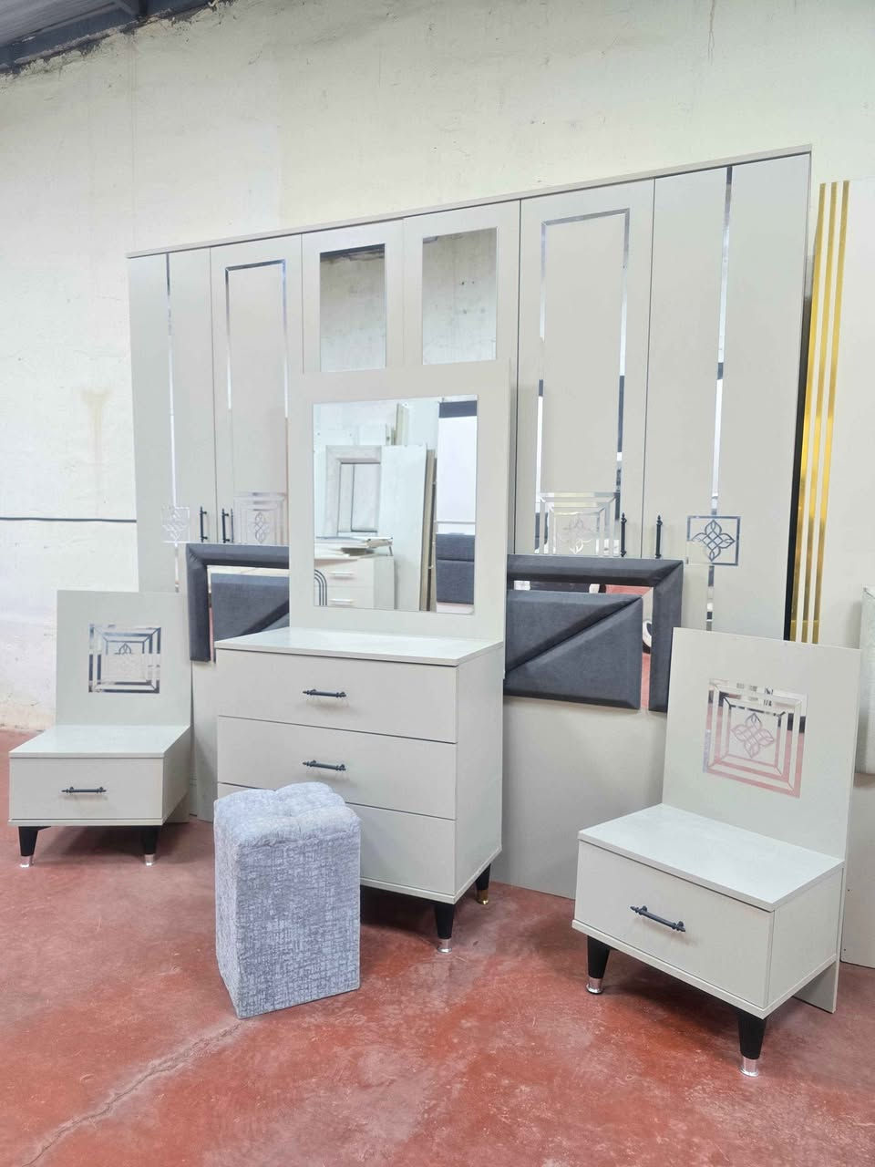 💎💗 غرفة تركي مستخدم
🛏️ 6 قطع كاملة
💯 نظافة 99 %
🚪 نظام أبواب مرتب
💸 السعر 500 قفل
🪛 شد مجاني
🚚 نقل مجاني داخل بغداد
انواع الغرف خاص 
💎 بغداد, العراق


**إذا كنت صاحب هذا الإعلان وتريد حذفه لأي سبب، رجاءا أرسل رسالة إلى الدعم الفني**