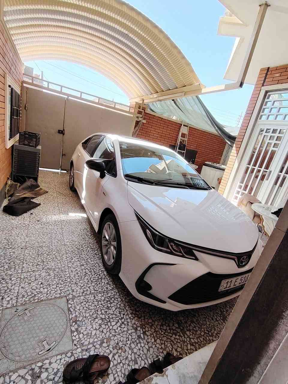 للبيع كورلا هايبرد موديل 2025 ماشية ٧ ألف فول مواصفات عد كشن مو كهربائي بيهة طخة موضحة بلصورة والفيديو بدون شخط رقم بغداد بسمي سعر 157 ورقة مجال قليل رقم الهاتف ***********  شراي اتصل مامتفرغ مراسلات عنواني كربلاء
