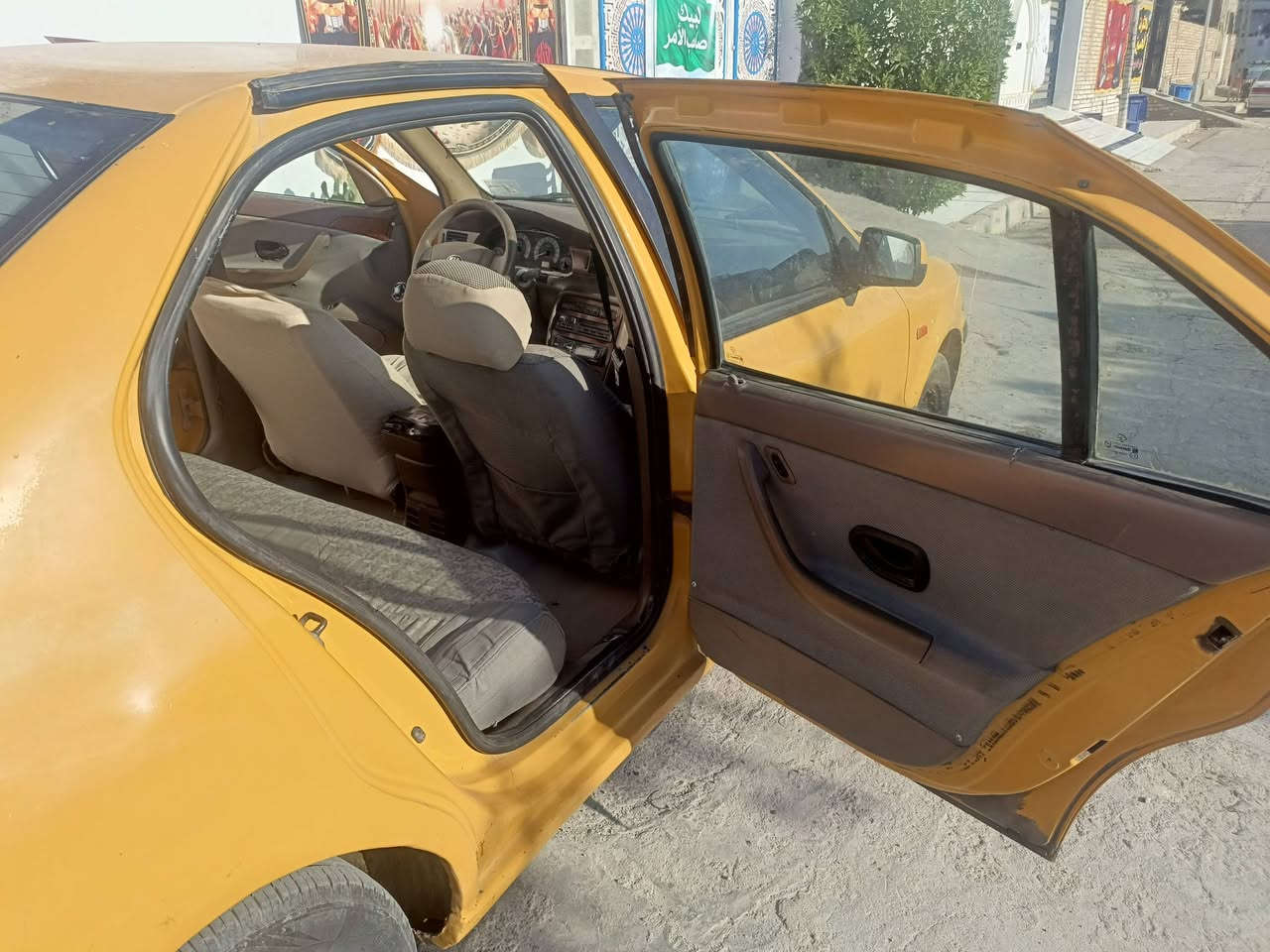 السلام عليكم سمند 2010 كفاله كير مكينه كهربائيات حداديه تخم تاير جديد باتري البدي شوف العين جديد سنويه نافذه 2019 عليها غرامات 240 مصفره هيئه راعيها رايد تحويل سعر 24 مكان سياره العماره اتصال ***********
