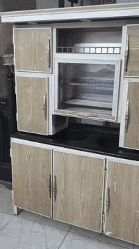 كاونتر تزكام كلش نظيف والسطح مرمر قياس الكاونتر مترين ونص وسنك متر ونص...