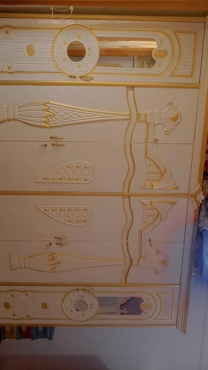 مرحبا
غرفه عراقيه بيضه اخت الجديدة للبيع بسعر 850 وبيهه مجال


**إذا كنت صاحب هذا الإعلان وتريد حذفه لأي سبب، رجاءا أرسل رسالة إلى الدعم الفني**