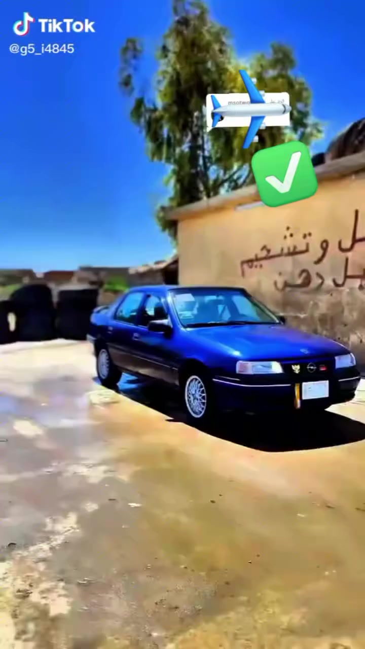 السلام عليكم فكترا موديل 92 محدثه 93حجم 20 رقم الماني  سنويه 28سيارة وضع بلادي قفل مركزي  كير محرك شرط سعر 45 وبيها مجال***********
