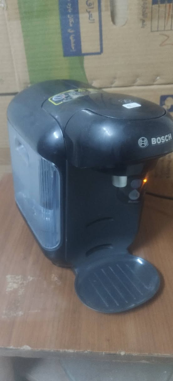 متوفر مكائن قهوة شلعة عددهم 5  على 10 القطعة وبيها مجال واذا مفرد هم اكو الكل مفحوص كهرب شغال


**إذا كنت صاحب هذا الإعلان وتريد حذفه لأي سبب، رجاءا أرسل رسالة إلى الدعم الفني**