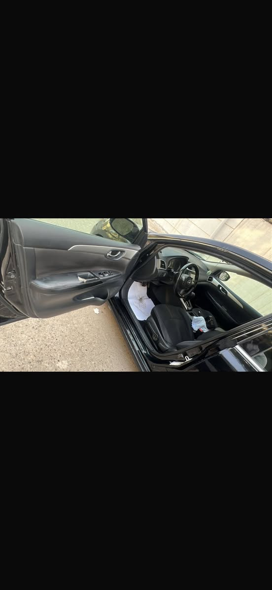 نيسان سنترا 2018  وارد امريكي
بيها كم قطع صبغ ابيع احزام 

ماشية ٢٢٨ الف 

تحكم ستيرن جهتين 

كامرة خلفية  

٣ وضعيات قيادة

السعر 95$ وبيها مجال 

مكان السيارة بغداد الدورة 

***********
