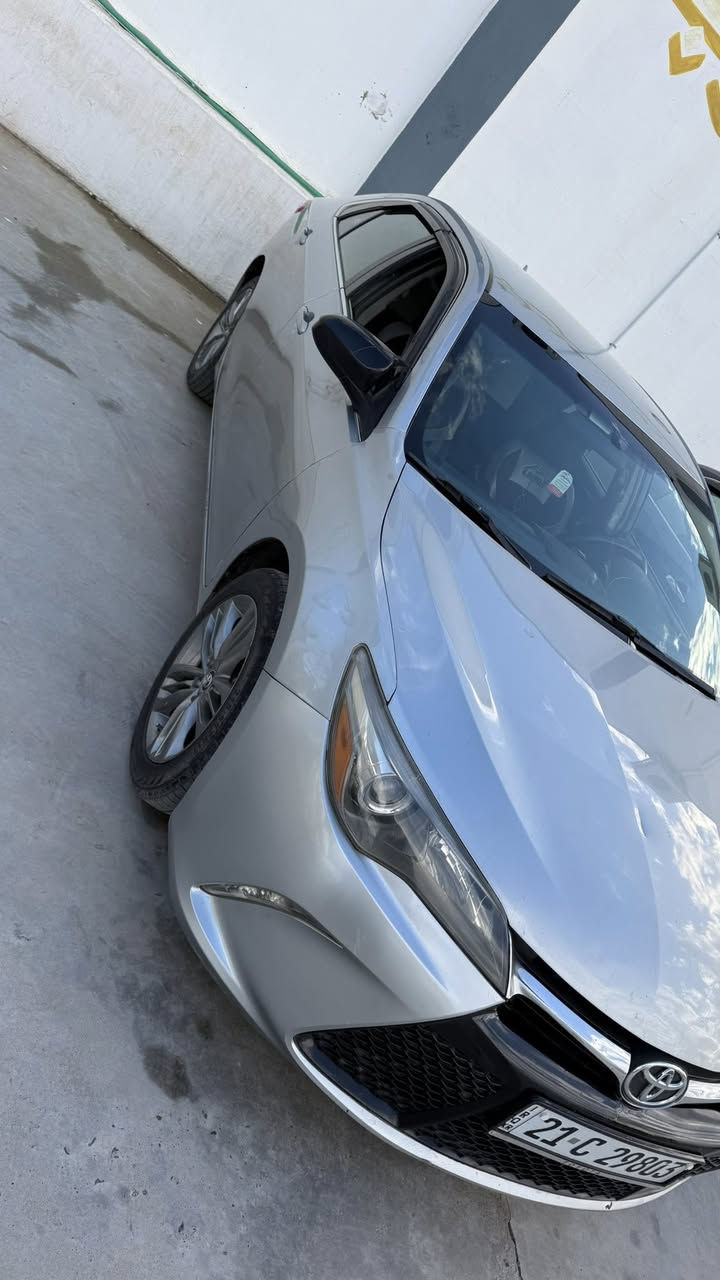 السلام عليكم كامري se
كلين 

محرك مامفتوح 

السعر 150$وبي مجال بسيط 

***********

***********
