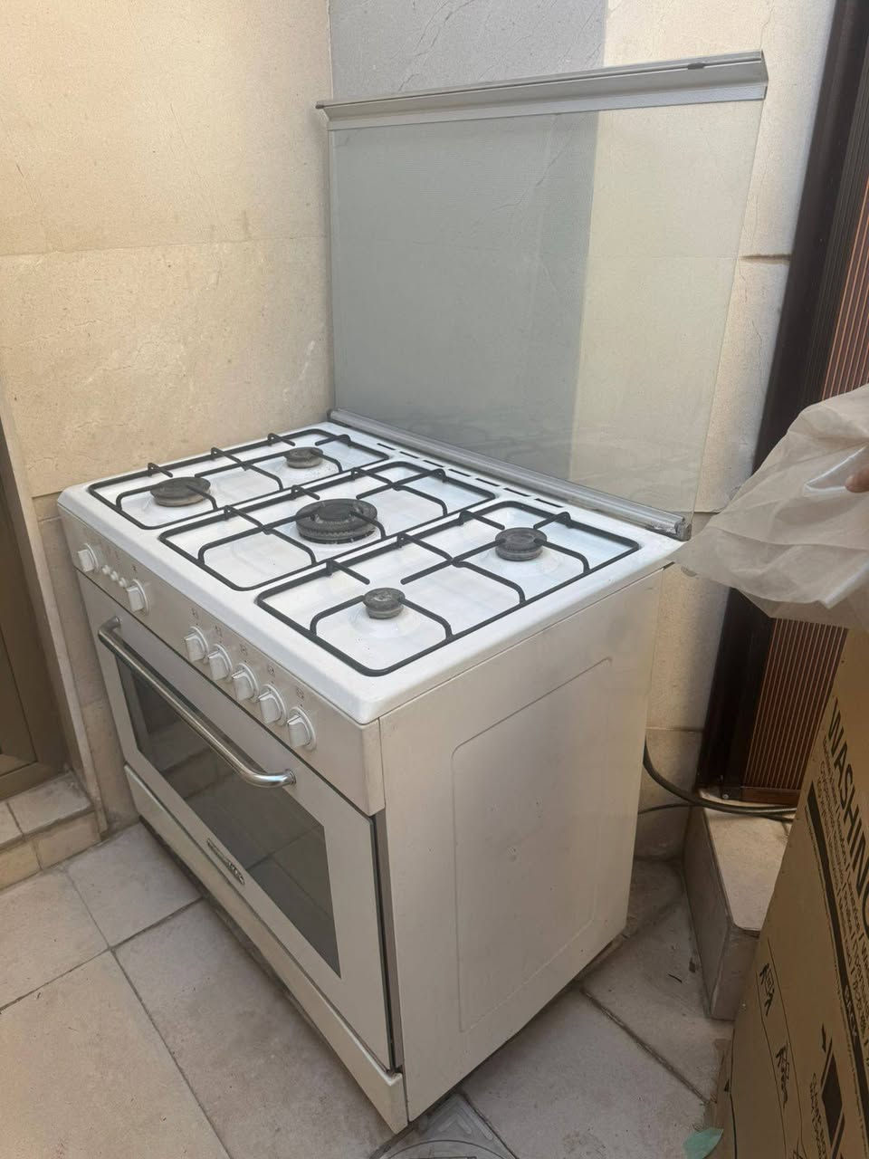 أغراض بيت للبيع
بغداد الامين الثانية ***********

