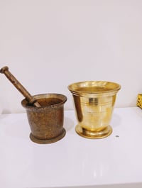 قطعتين • ١٣٫٥سم بدون يدة • ١١سم مع يدة