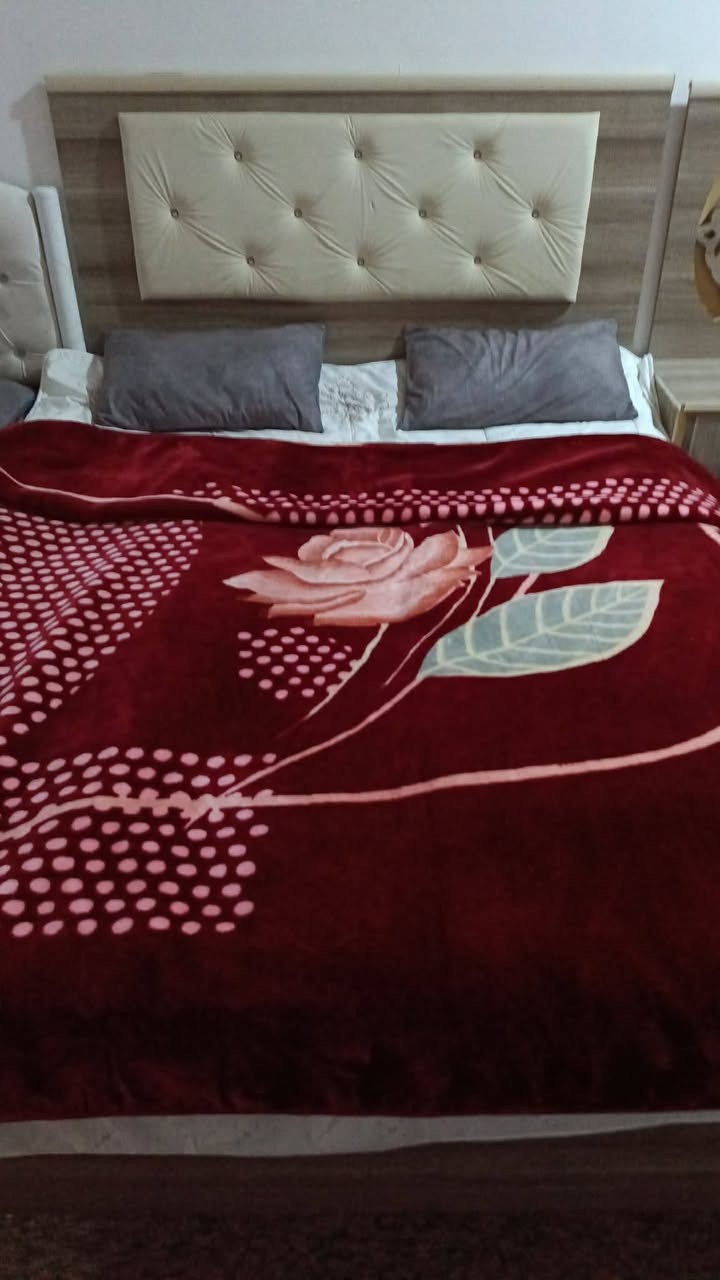 تخم نوم كامل للبيع
٦قطع
طول معرض٣متر
عنوان كركوك


**إذا كنت صاحب هذا الإعلان وتريد حذفه لأي سبب، رجاءا أرسل رسالة إلى الدعم الفني**