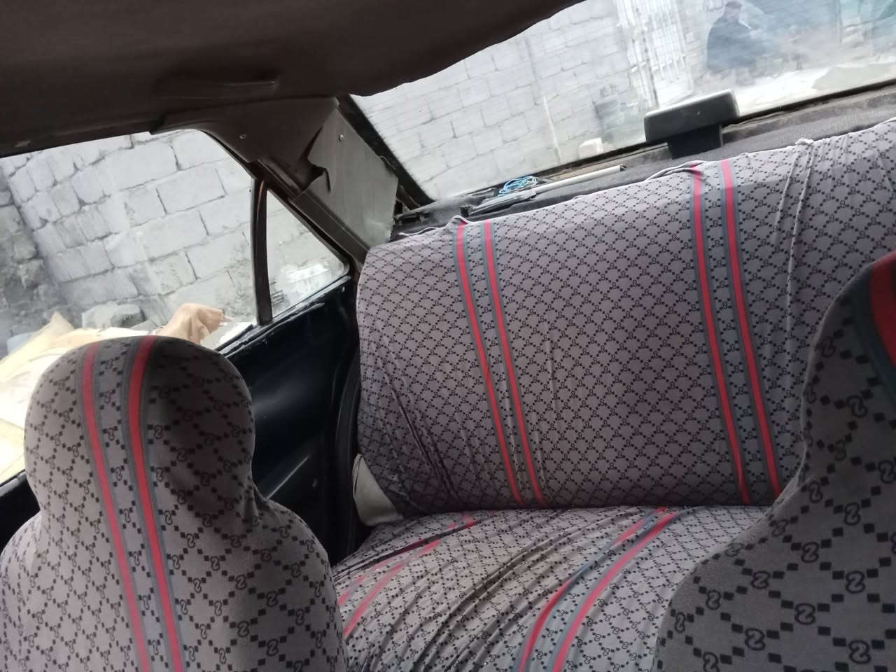 السلام عليكم سياره لبيع راعيه ماندله بيجو 405مديل 2011سياره محور مكينا بيكاجو السعر 10وراق بيه مجال***********4
