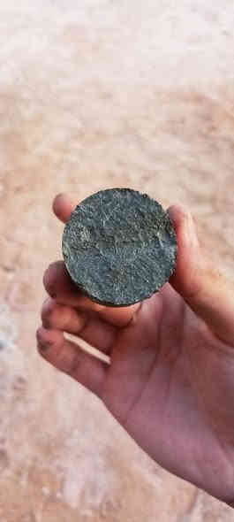 السلام عليكم توفر مكعب صب 3سم الي يوضع بين شيش التسليح والسقف الجيس يحتوي على 100قطعه بسعر 10الاف وتوصيل مجاني داخل كربلاء الرقم ***********واتساب نفس الرقم
