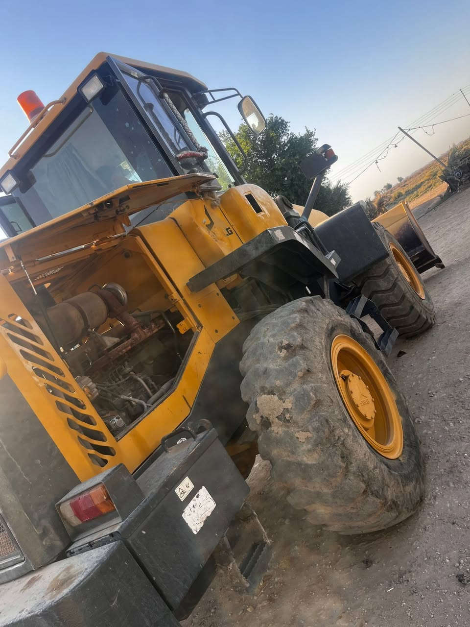 شفل للبيع موديل2013 رقم ذي قار سنويه 27 المكان ناصريه قضاء الاصلاح الاتصال ع رقم ***********///***********
