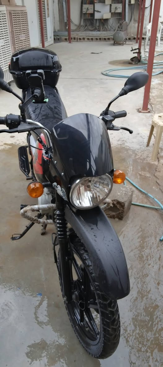 سلام عليكم للبيع او المراوس بوكسر موديل 20جبلي رقم نكليزي ممفتوح طالعة بل 22 شغاله ع اخر حباية. ع ايد وحدة  دراجة مال بيت خير من الله مكان دراجة حي جامعة السعر خاص.،رقم جوال *********** متواجد ع نت
