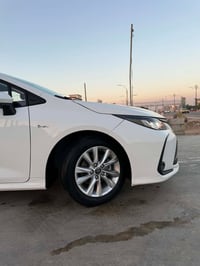 شباب كورلا هايبرد شكل الخليج سياره نضيفه مال بيت موديل 2024سياره بسمي ...