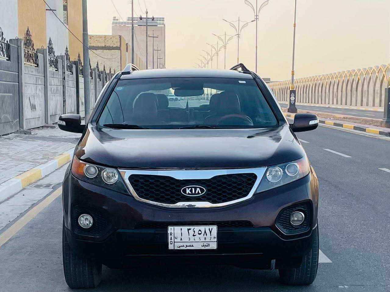 السلام عليكم للبيع كيا سورنتو مديل 2012 وارد امريكي حادثه جاملغ عكس سايق ونص البنيد فقط بدون دوخل والباقي مكفول كله ليبل وحد موصفات تحكم شاشه كامره اشاير بل مري مكينه 2400 سنويه لغاية 27 السياره جديده حيل وجاهزه واي نقص مابيه كير مكينه مكفولات حداديه تخم تاير تدفه تبريد ثلج السعر 120 للاستفسار اكثر الاتصال على *********** مكان السيارة كربلاء مكلف بنشر
