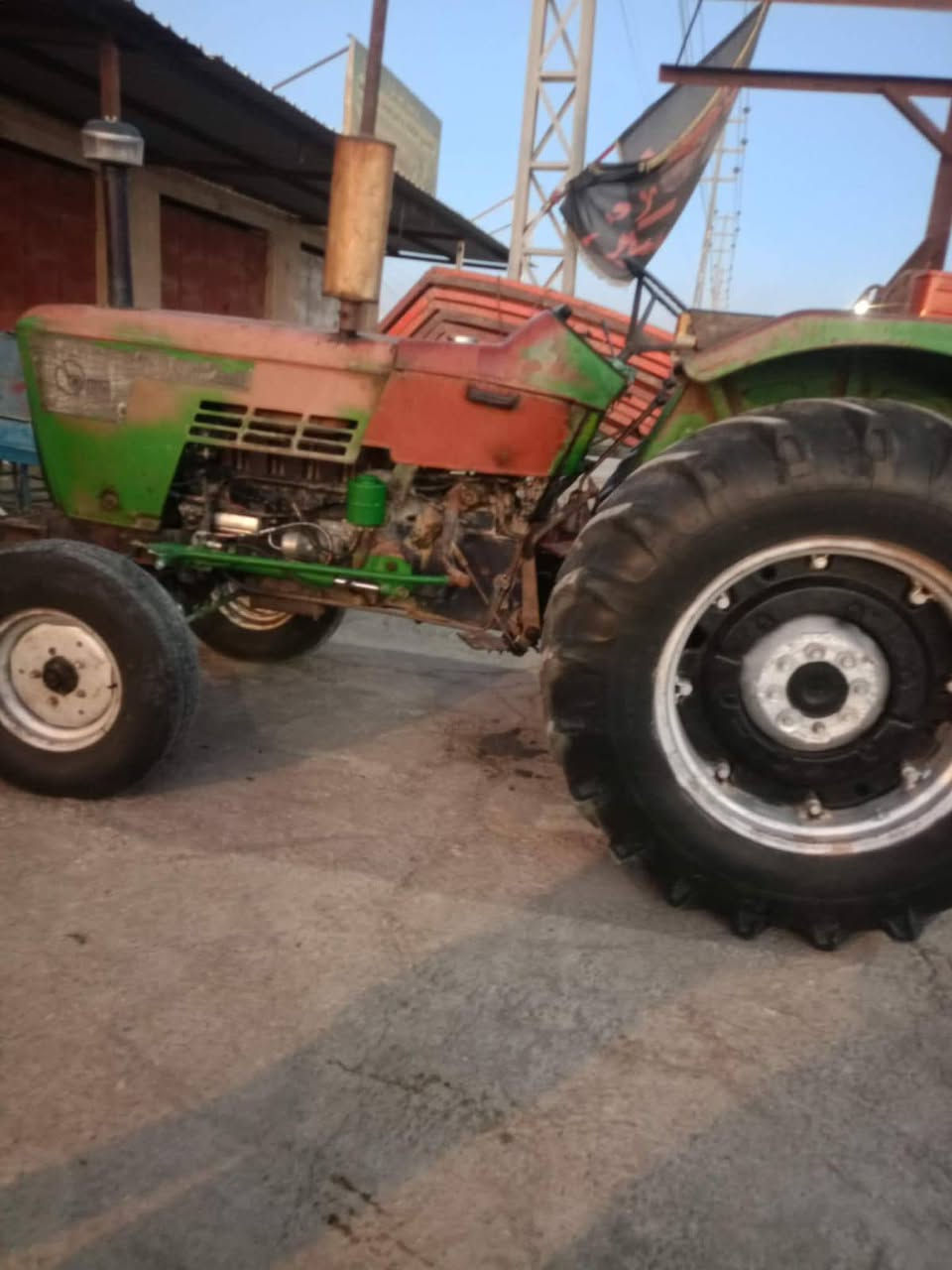 سلام عليكم مكينه 2003 جهاز شغال رقم وسنويه والرقم الماني محور باور ستيرن سلف شغال السعر سبع ملاين  وبيها مجال الاستفسار ***********
***********
