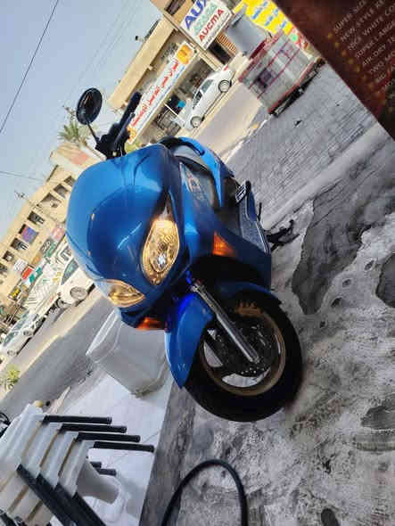 فورزه 0/9 7 كير 4تحويلات
ماشيه ٣١ دبل بصمه الدراجه 
كامله مابيها نقص ابد خير من الله 
السعر ١٢ ونص وبيها مجال 
بغداد حي العامل الرقم ***********
