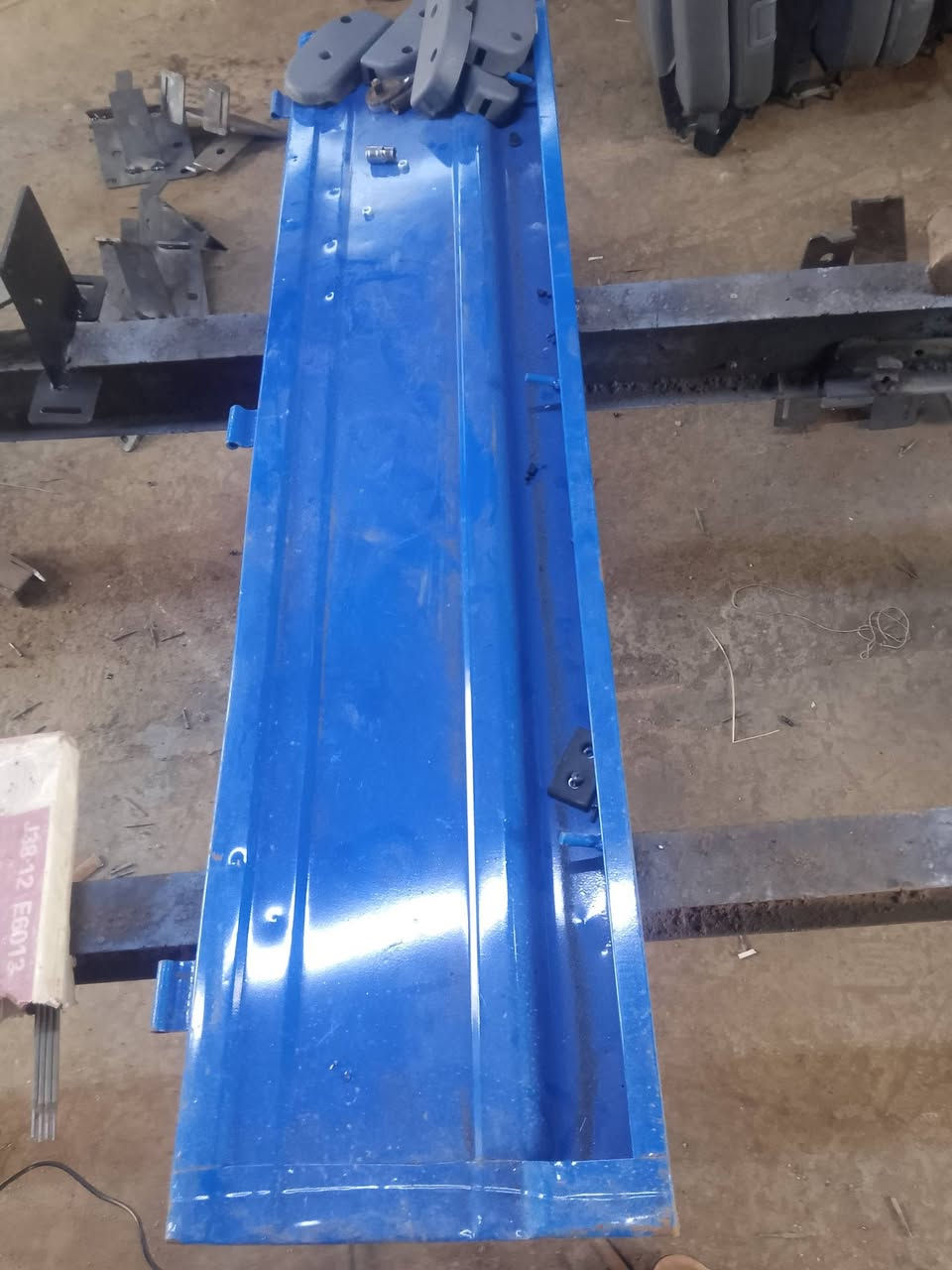 السلام عليكم
كيا مديل 95 قماره وربع بنكوا رقم الماني نجف بدي جديد مكينه وكير واكسن وشاصي مكفولات التاير الوره تخم  تحويل بسم المشتري بيه قماره محروكه ***********
