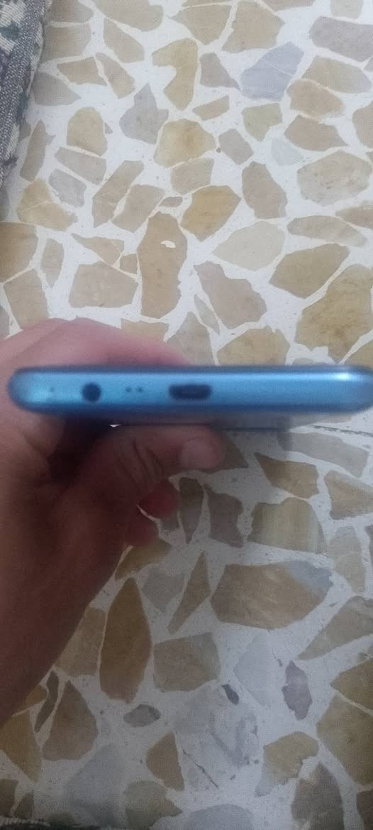 السلام عليكم جهاز c11نضيف فقط البور ماشغال  تصليحها10 ادفعلي سعر ابيعلك


**إذا كنت صاحب هذا الإعلان وتريد حذفه لأي سبب، رجاءا أرسل رسالة إلى الدعم الفني**