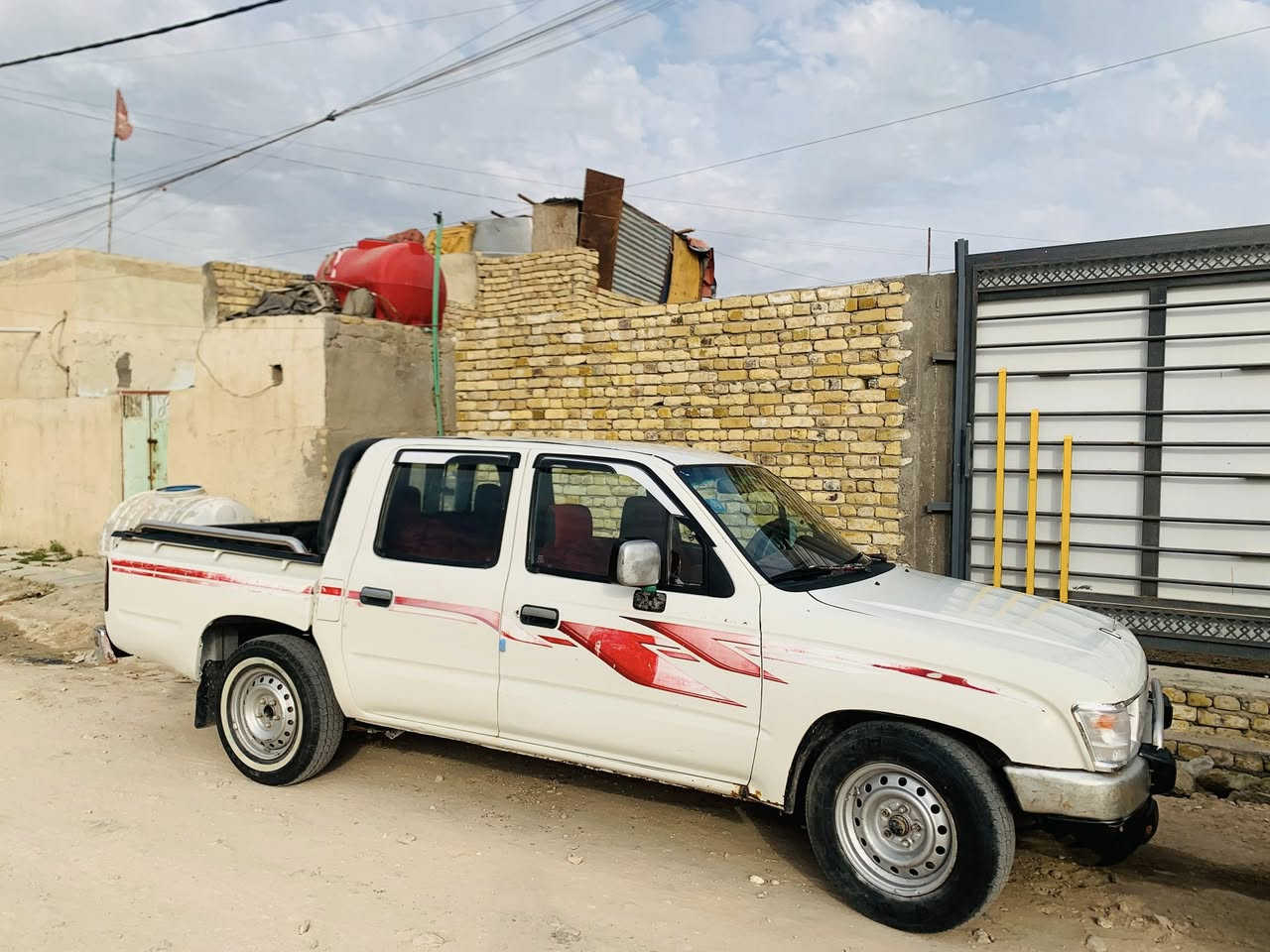 سلام عليكم سياره بيكم تيوته موديل 2000للبيع المكان السماوه قضاء الخضرالشراي يتصل غير متواجد عل فيس17833221762


**إذا كنت صاحب هذا الإعلان وتريد حذفه لأي سبب، رجاءا أرسل رسالة إلى الدعم الفني**