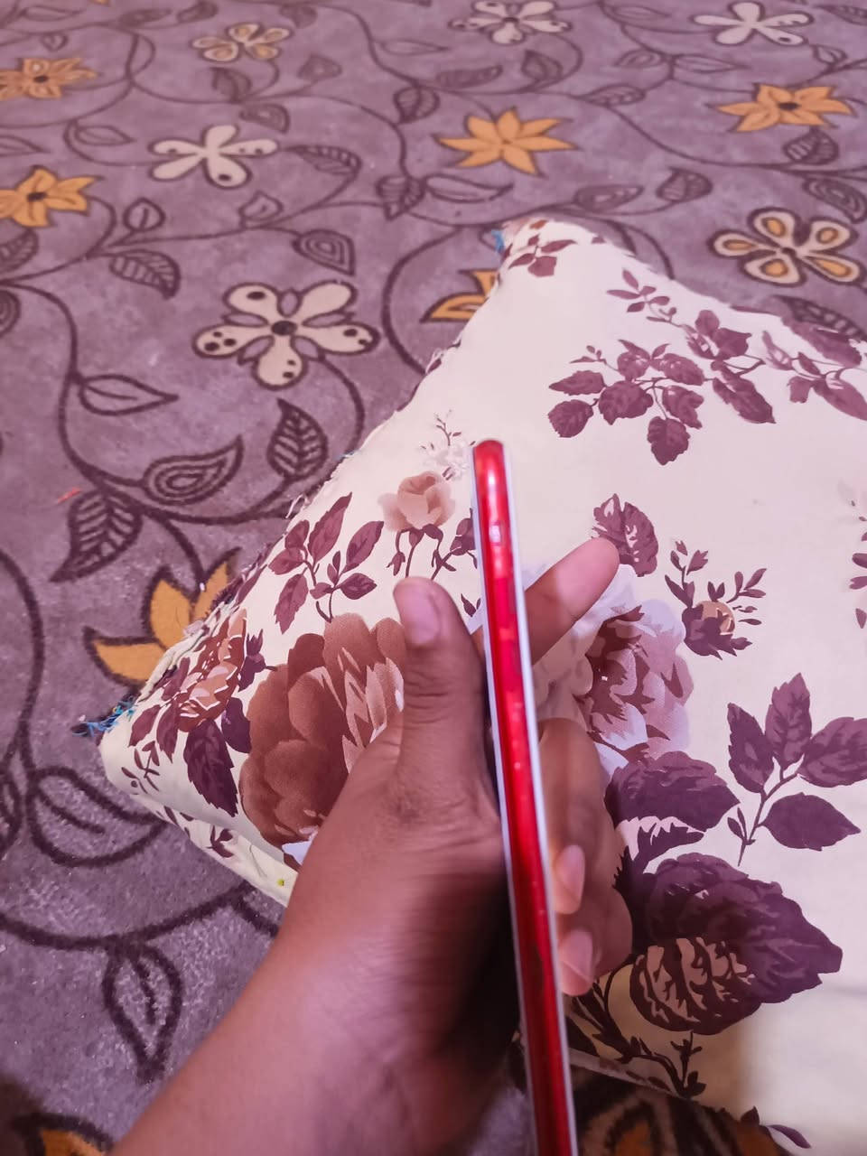 السلام عليكم جهاز للبيع او مراوس الذاكره 64 
السعر 125 بس الضهر مكسور مخلف


**إذا كنت صاحب هذا الإعلان وتريد حذفه لأي سبب، رجاءا أرسل رسالة إلى الدعم الفني**