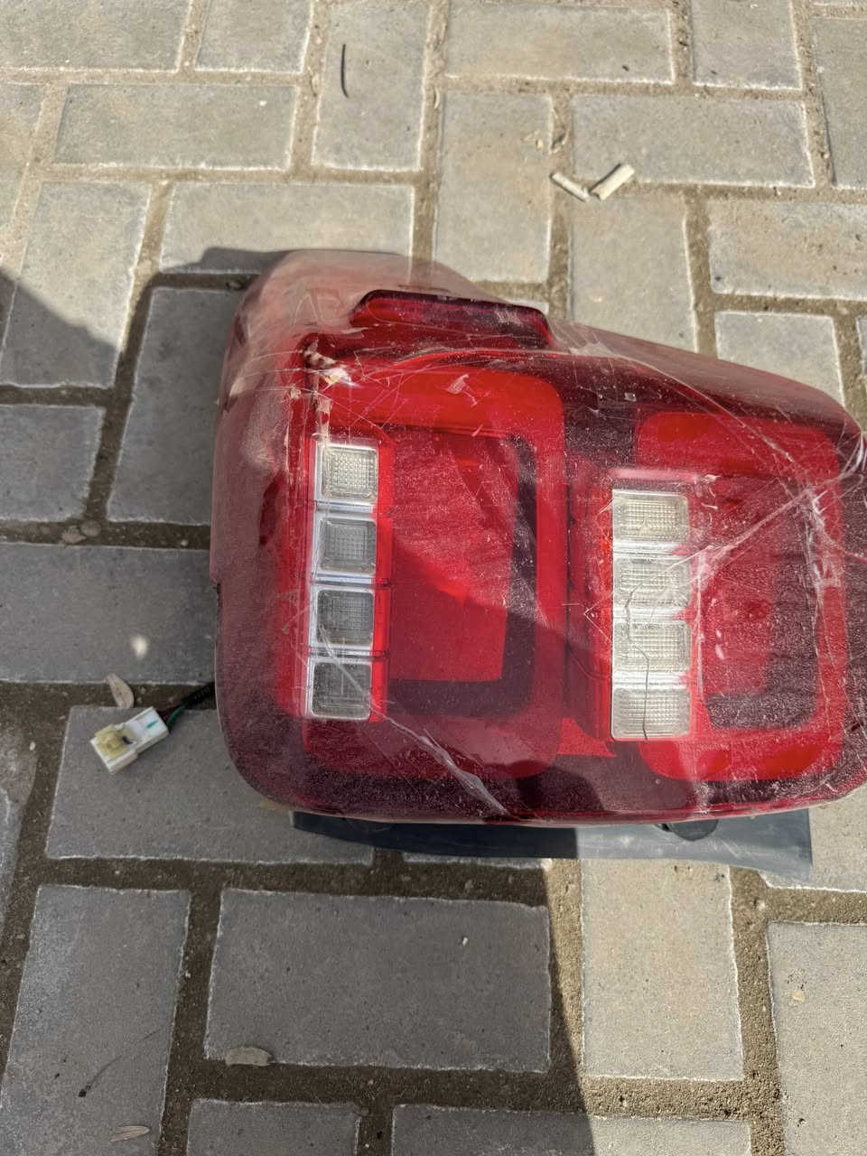 بك لايت جهة يمين جي اي سي جي اس 8 ويرهم 7 ع الفحص شغال اصلي بي فطور بسيطه بالجامة الخارجية وتتبدل يسووها ب25 ابيعه عله حالته ب175 وبي مجال بسيط الجديد ب400


**إذا كنت صاحب هذا الإعلان وتريد حذفه لأي سبب، رجاءا أرسل رسالة إلى الدعم الفني**