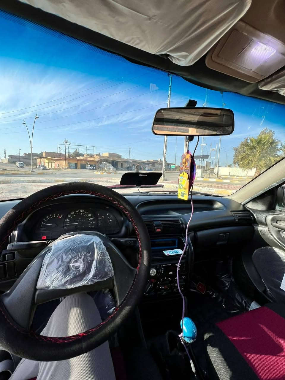 السلام عليكم
للبيع …
اوبل استرا موديل 1992 2.0 CD 
محرك 2000
گير عادي (محرك وگير مكفولة) والك الفحص…
جام امامي كهرباء خلفي عادي..
فتحة سقف..
كهربائياتها كلها شغالة..
صدر جديد درايم شفتات جدد..
ويل كب وتخم تاير جديد… 🛞
دواخل بلادية ونظيفة..
السيارة بلادية ونظيفة وكلشي بيهة شغال فقط صبغ جمالية..
السعر: 36$ بي مجال بسيط..
الانبار /القائم 
للاستفسار:-

***********
