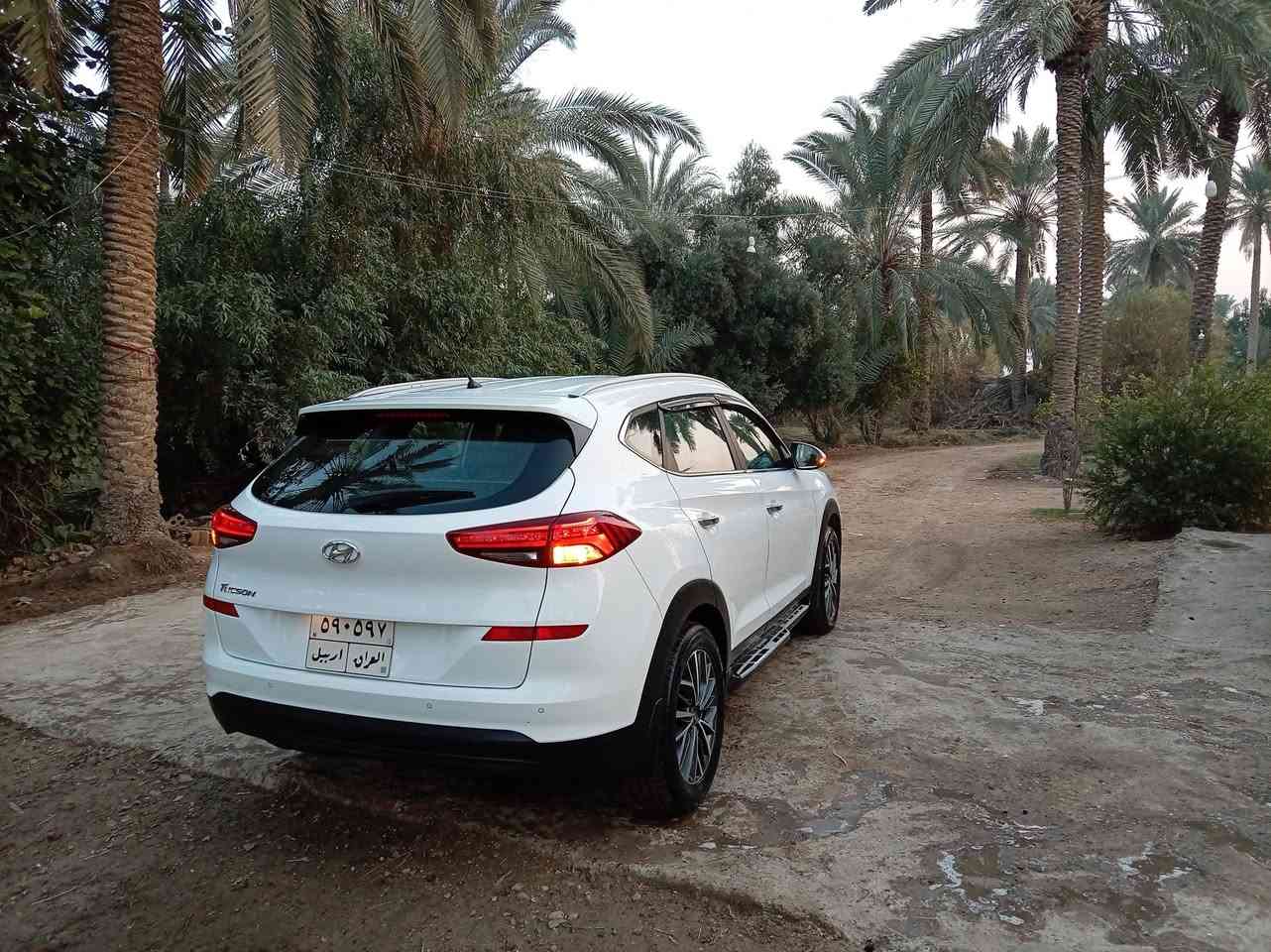 السلام عليكم للبيع توكسون 2020 خليجي رقم أربيل مكفولة كفاله
محرك 20دوش 
مواصفات لد امامي
حساسات
بصمه مراي شفط
يدات نيكل
كشن امامي كهربائ
السياره بدون صبغ
بدون تعديل بيه اقل الأصبع تكحيله تريد تحويل تريد وكاله 
 
مكانها بابل الحمزة الغربي عليه السلام 
للاستفسار الاتصال على الرقم الموجود ***********
