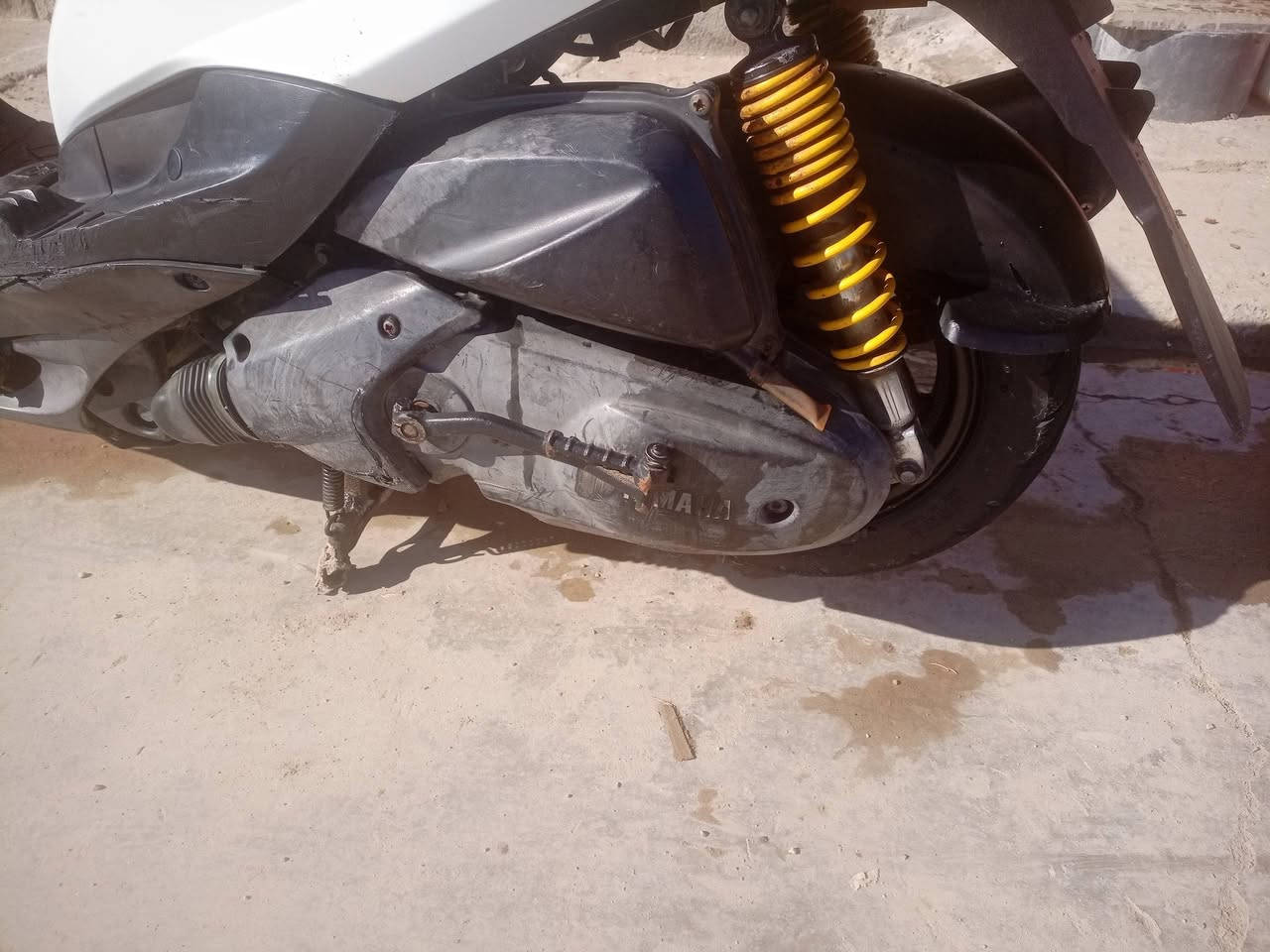 سلام عليكم ثعلب ١٤٠ كاملة مابيهة نقص مكينة مامفتوحة شلعة معدل نقصهة فقط هورن وكيج سرعة كلهة شغالة دراجة بلادية سعرهة ٤٥٠قفل شغالة سلف وهندر مكاني مدينة الصدر شارع الداخل حي طارق ***********
