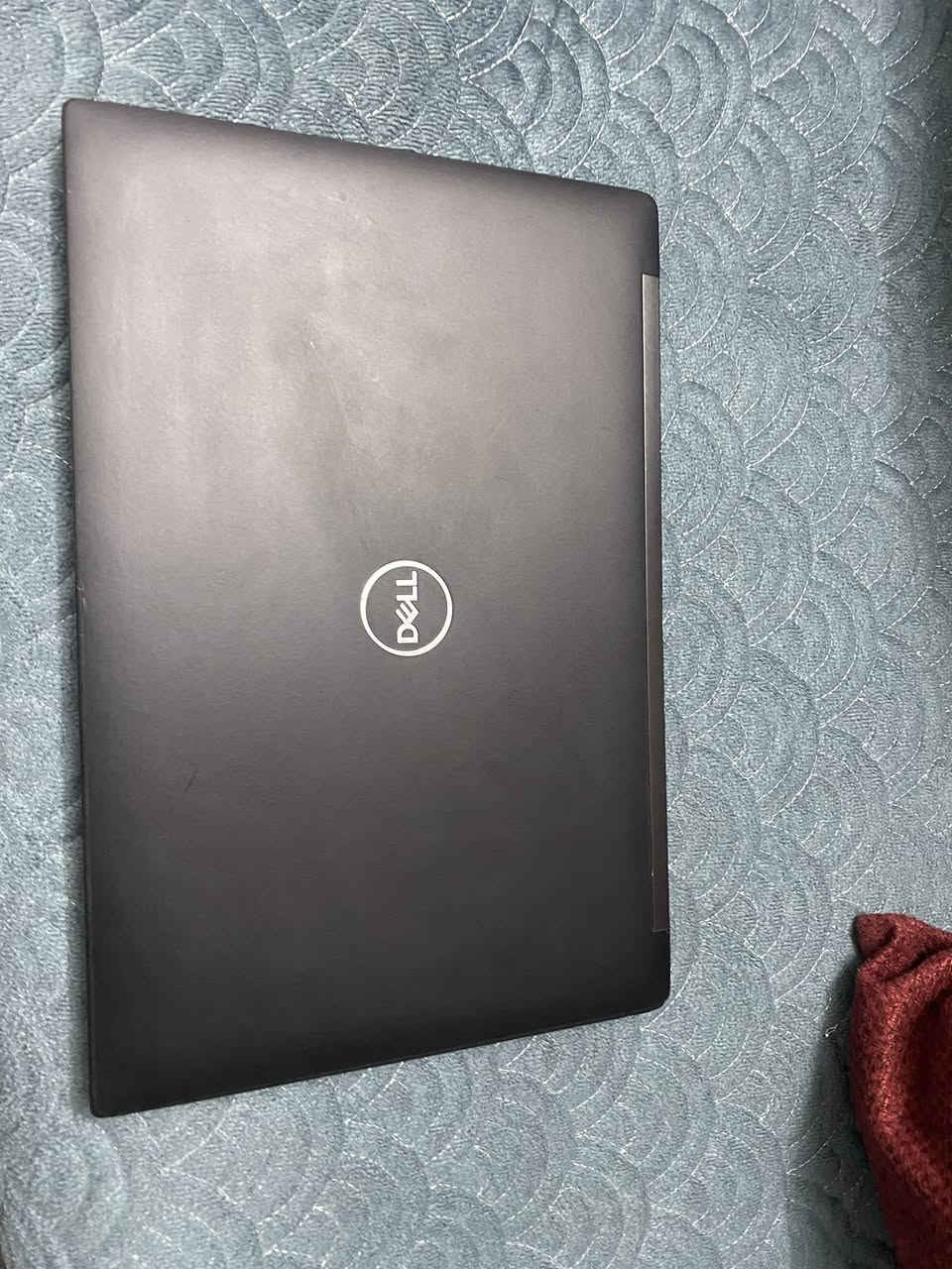 i5 gen8 
Ram 16
Ssd512
Graphics 620
سعر 270


**إذا كنت صاحب هذا الإعلان وتريد حذفه لأي سبب، رجاءا أرسل رسالة إلى الدعم الفني**