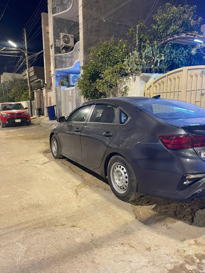 فورتي
فورتي 2021امريكي
حادث خفيف بدون دواخل بنيد فقط
مواصفات نص فول
مكينه2000دوش
تحكم استيران
انظمه قياده
شاشه وكامره
رقم اسليمانيه
سياره جديده جدا 
سعر والستفسار اكثر اتصل ودلل
مكان السياره بغداد حي البنوك
***********
