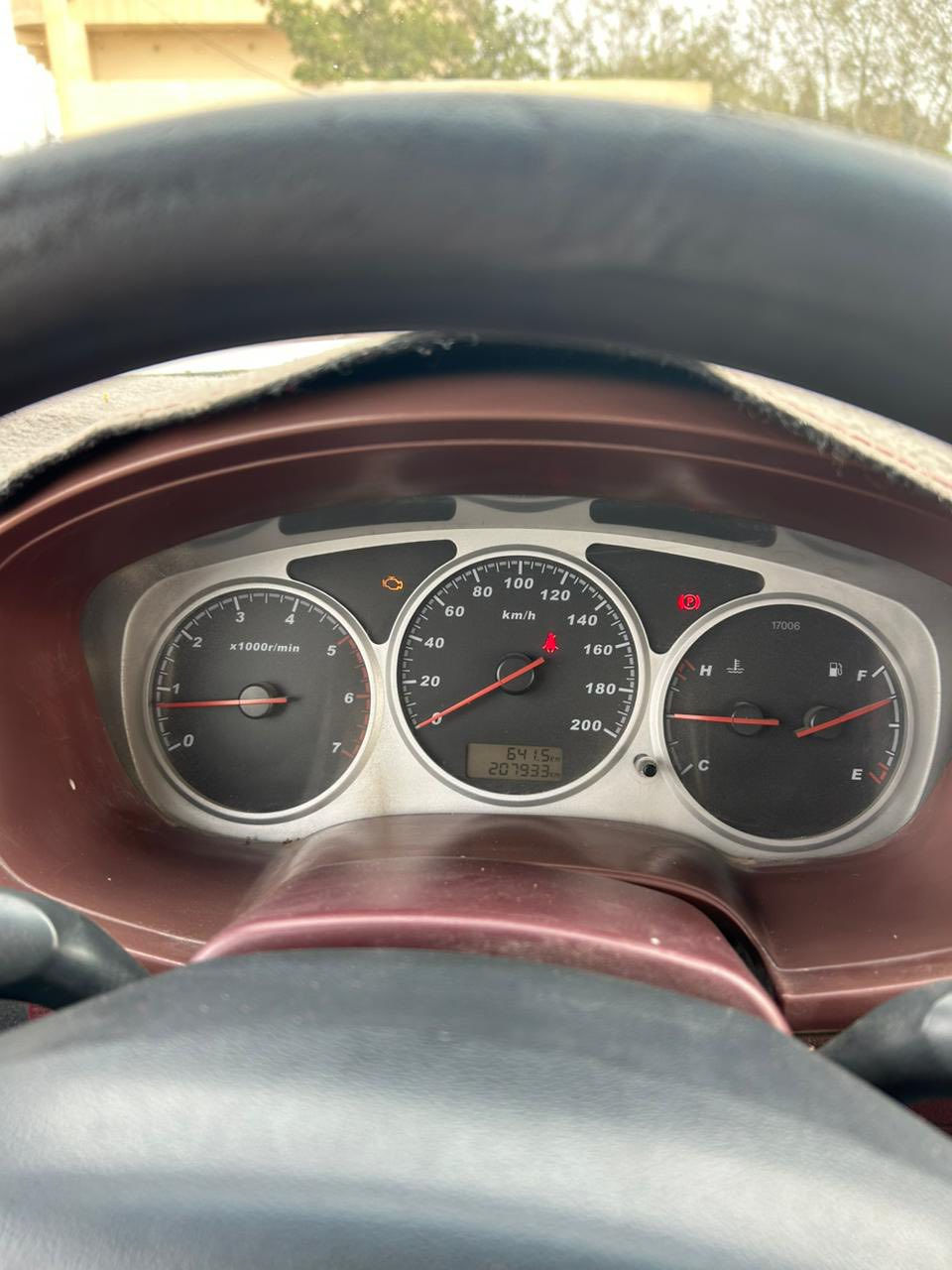 السلام عليكم 
كريت ويل للبيع رقم واسط باسمي تحويل مباشر بيها صبع الجاملغ الخلفي جهة السايق وطخه ب الجهه الثانيه مبينه بلصور تبديل جاملغ وبنيد كهربائيات كله شغاله كير محرك اكسل نضيف السعر المطلوب 85$ للاستفسار الاتصال
***********
