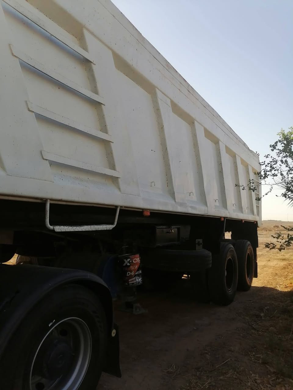 سلام عليكم عربانه علم للبيع  اسعر ولمعلومات علا هاذا ارقم ***********
