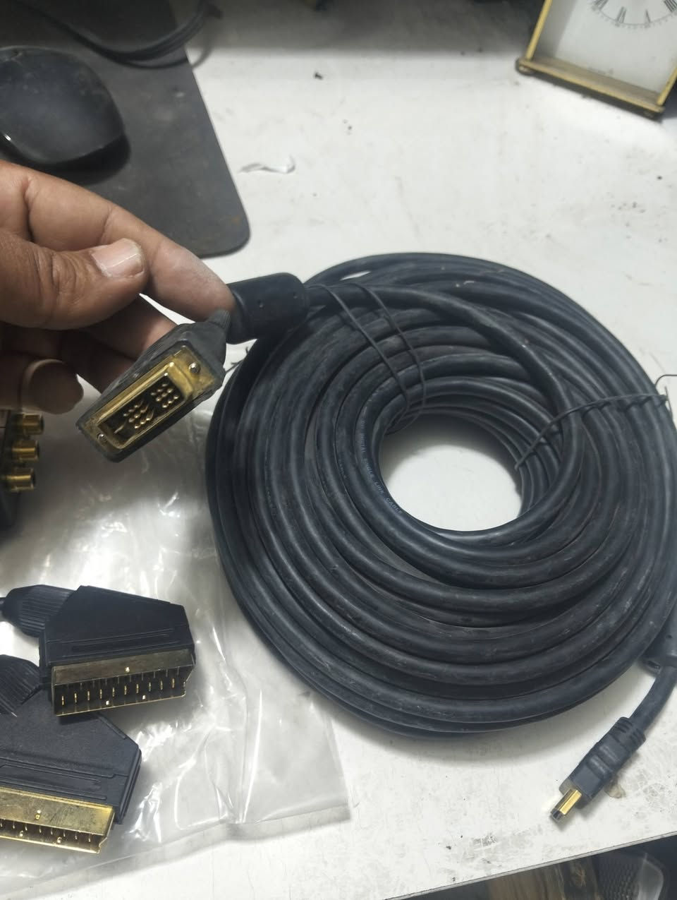 للبيع
بغداد
***********
