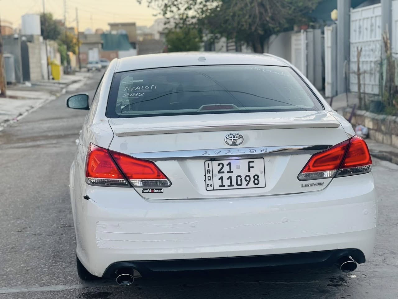 سەرەتا بە ناوی خوای گەورەم ماشلا لە ماڵی هەموو لایەک
تویاتا ئەڤەلۆن خلیجی ٢٠١١ فوول مواسفاتی لیمتیدید ٢٤٥ كم  

(بوياخ ته نك )نيو چه واني سه قف دو بست بوياغ هه لي داوه بوياغ كراوه ته وه 

سلایت،بەسمە ، پەردە
شه ش سدي ،ته حديد سرعه ،زينون،كوشن غه زن،ويل كروم
کوشن ساردو گه رم ناو زەرد جلد

حاسە ،کامیرا،تەحدید سورعە

گیر و مەکینە بەشەرت 

نە کرانەوە نە بوخار

رۆنی تازە گۆراوە 

هایدرۆلیک تازە گۆرە 

پاتری تازە گۆرەوە

هه يكه لي زور جوانه 

نسو چه مه لغي لاي سه كن بوياخه له گه ل دوپه له ساردي
سه ياره كه به ناوي خومانه وه يه         كوبوني بنزيني هه يه.                  شوين كركوك
 ***********whats app , viber
