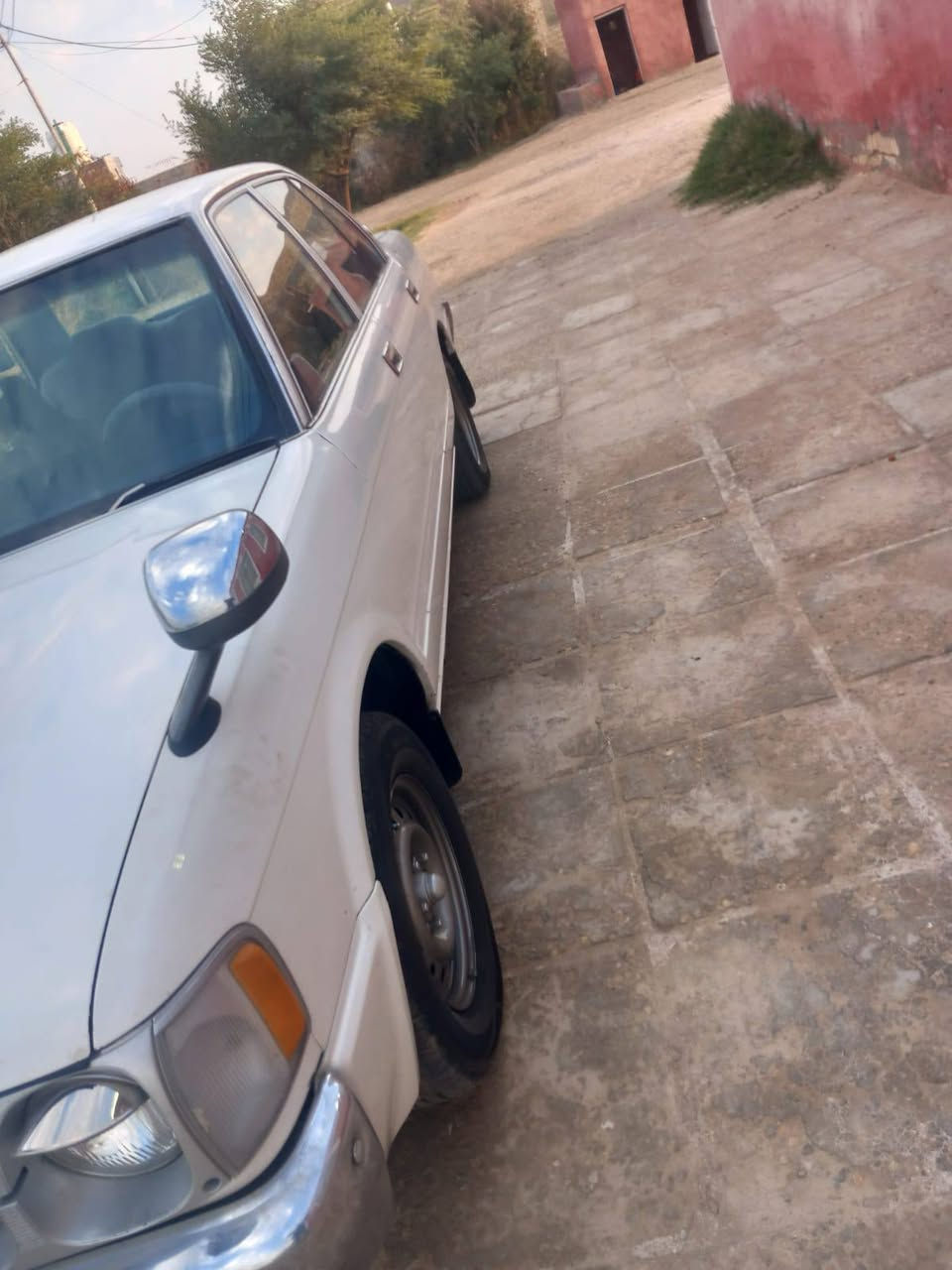 ارنب ديلوكس كصيف 95سياره حلوه احلى من الصور بيها كصة قماره فقط السعر80اوبيها مجال للطيبين ***********
