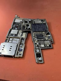 آيفون 13 برو ماكس • عطل الشبكة • مصلّح