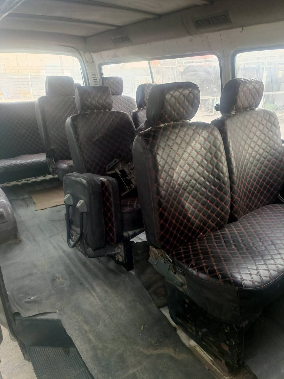 السلام عليكم سياره 2009 سياره بلاديه مكينه جير مقفولات جاهزه قبل للشارع دوشه معان عددهعنوانها عنوانها بغداد الشعله سياره كوم حديد بدون لوحات ابيعها الموجود*********** شراي انتصل السعر 17 بها مجال
