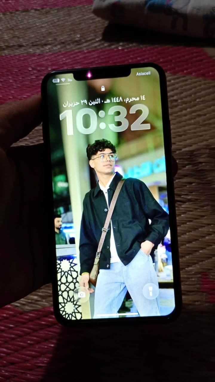 سلام عليكم شباب آيفون   ١١بروماكس جهاز مبدل شاشه او بطاريه جهاز حلو مابي اي عيب سلاسه بل بوبجي حلوه سعر 280 او بي مجال المكان بغداد الزعفرانيه ***********
