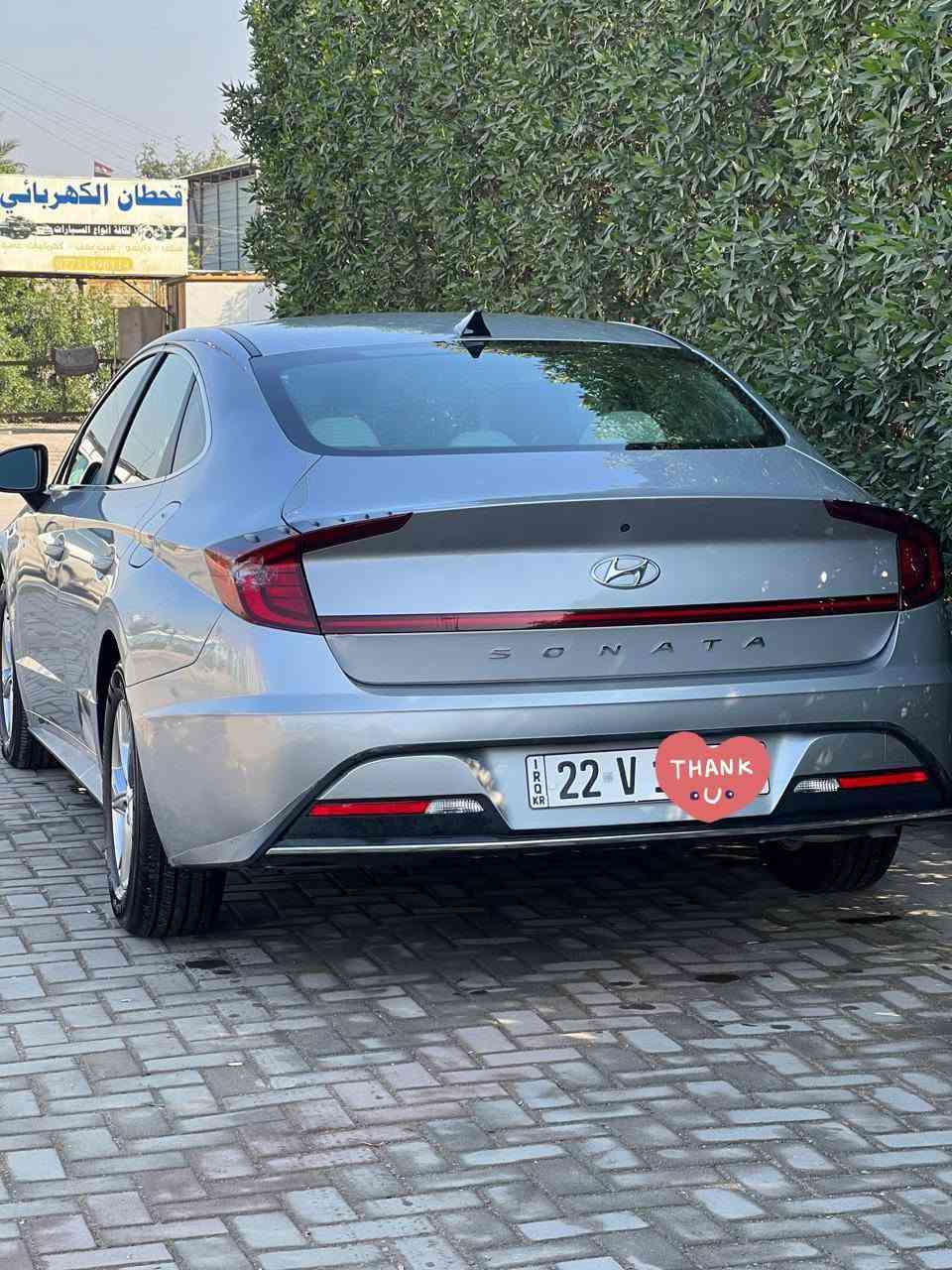 سلام عليكم 

هونداي سوناتا 2023 وارد امريكي

رقم اربيل باسمي 

حادثها فقط جاملغ خلفي صور الحادث بالمنشور

والباقي كفالة عامة على وضع الشركة 

السيارة ماشيه 13الف فقط 
مواصفات السياره se
داخل ابيض 
رادارات جانبية 
حساسات خلفيه 
شاشه كار بلي 
وباقي المواصفات المعروفة 

السعر 175
للاستفسار ***********
