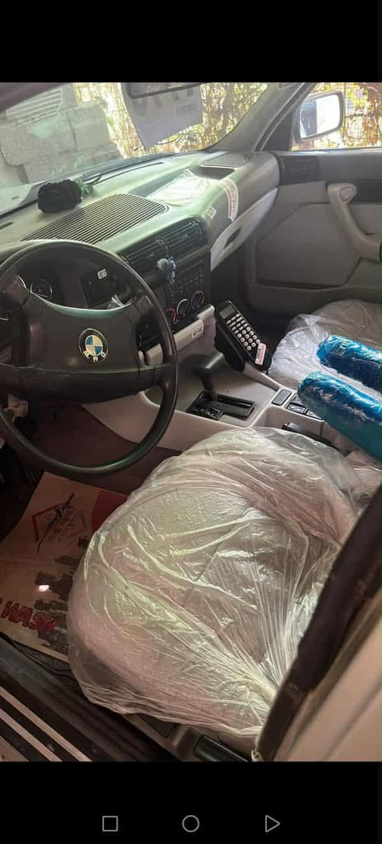 السلام عليكم مكلف بل نشر مكلف بل نشر.   بي ام 525 موديل ٩٥ مصبوغ عام جماليه محرك كير تبريد كلو شرط رقم اربيل دولي باسمي 
السعر المطلوب ٧٥ وبيها مجال
الرقم للاستفسار  ***********
