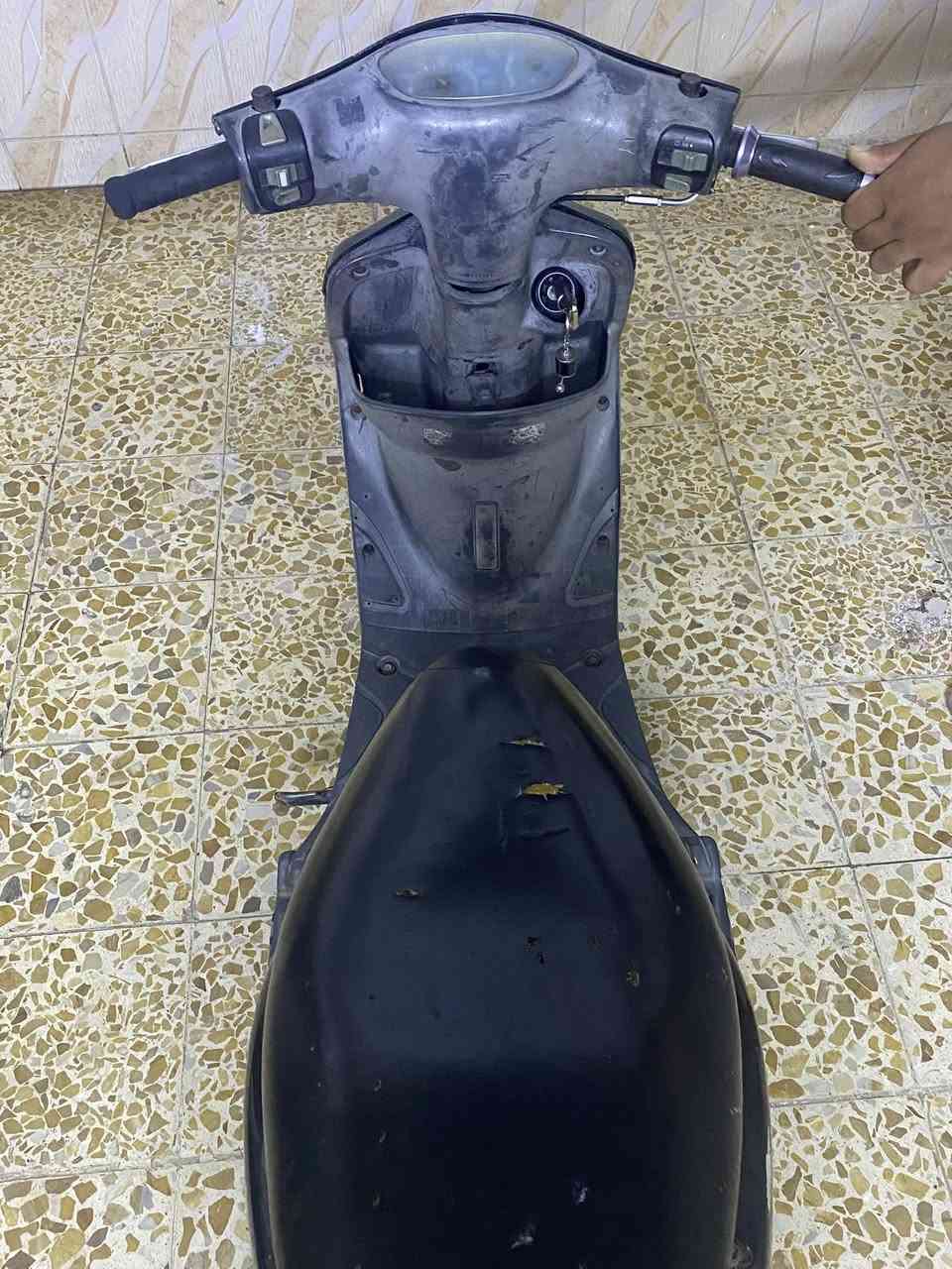 سلا عليك
ماكس منغول للبيع الدارجه جاهزه من كل نقص كلها شغال كهربائيات شغاله لايت عالي ناصي الدارجه نقصها بس استاند تعليك 
بيها استاند صفح مكينه لا تنقيص لا تبخير دبلات جدد تخم تاير نضيف سلف هندر شغال الدراجه جاهزه من كل نصف السعر 380 وبيها مجال بسيطط العنوان بغداد البلديات *********** متواجد واتساب واتصال
