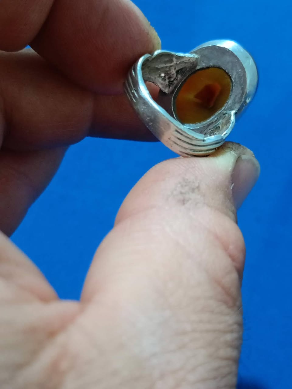 عقيق يماني مصور صياغة يدوي للبيع


**إذا كنت صاحب هذا الإعلان وتريد حذفه لأي سبب، رجاءا أرسل رسالة إلى الدعم الفني**