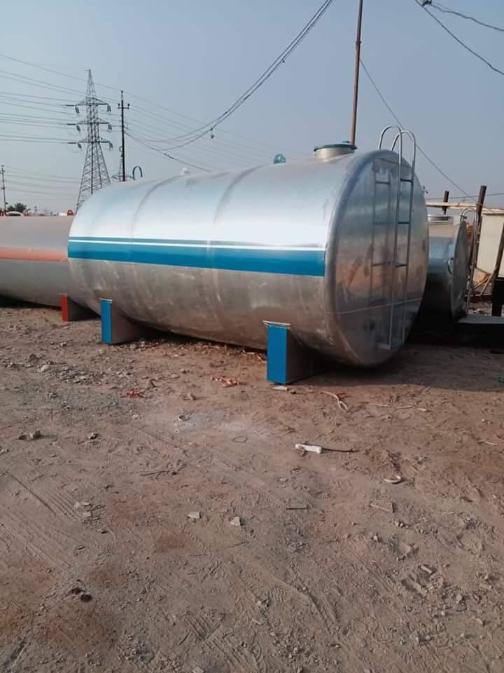 معمل ابن شاكر  لصناعات الخزانات  ***********
 خزانات 10الف 15الف20الف27الف36الف 55الف لتر 100الف لتر 
اللماء او الكاز او النفط 
وفق الشروط والمواصفات العالمية 
شرط الضمان ١٠ سنوات 
مستعدون لتجهيز كافة الدوائر الحكومية والشركات الاهلية 
الاستفسار الاتصال على الارقام التالية 
***********
