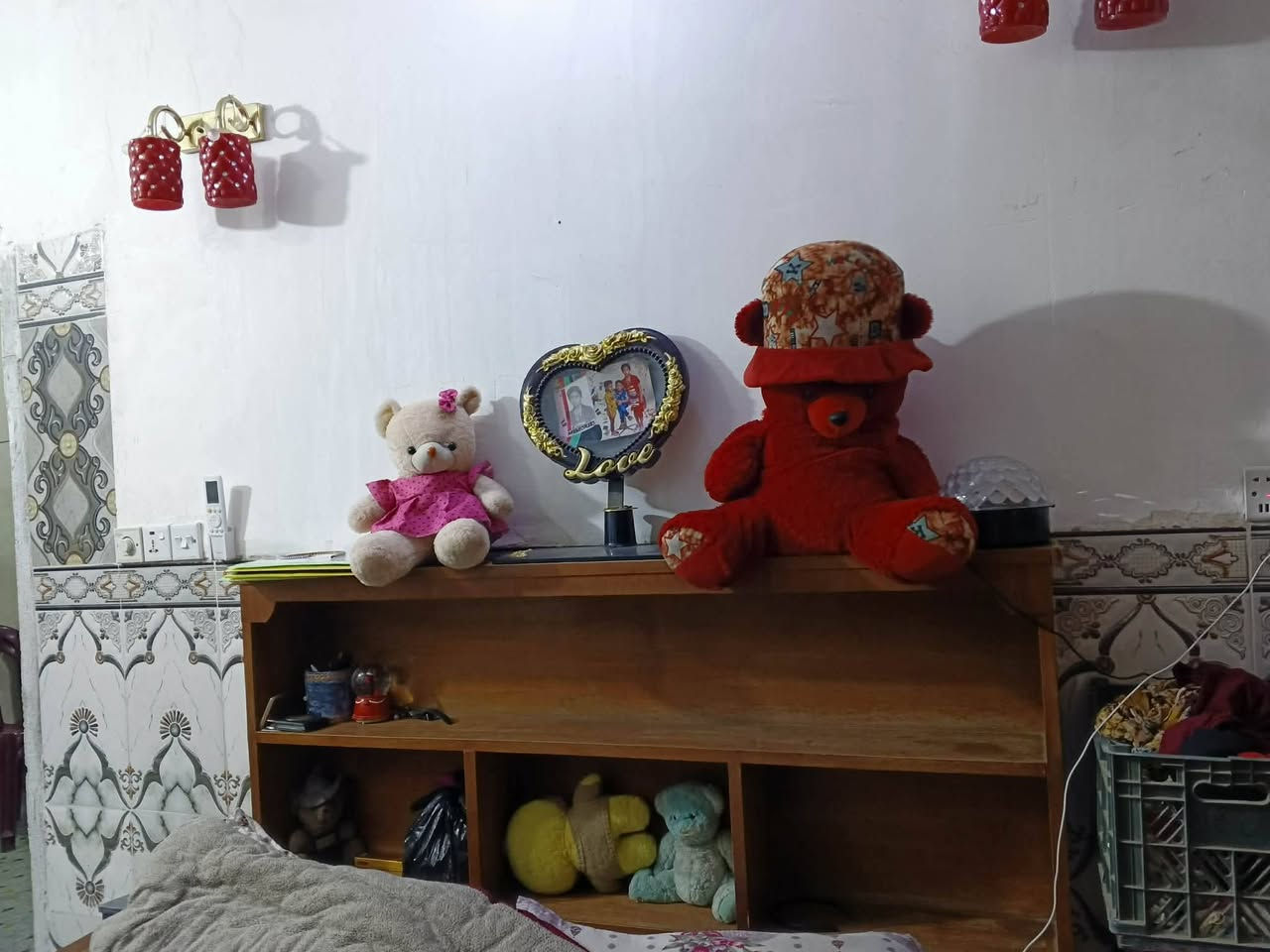 السلام عليكم غراض للبيع
غرفة 250
ديوان 250
كاونتر 250
للشراي بيهم مجال


**إذا كنت صاحب هذا الإعلان وتريد حذفه لأي سبب، رجاءا أرسل رسالة إلى الدعم الفني**