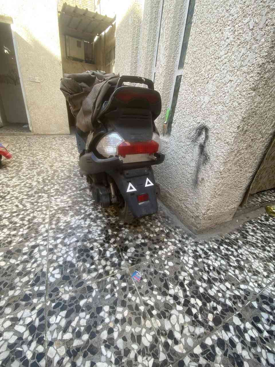 سلام عليكم شباب دراجه فراشه البيع دراجه سرعه140 دراجه مجفته قبل شهر دراجه سعره 75 المكان بغداد مدينه الرقم *********** قفل 🔒 75
